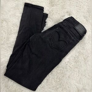 Levi’s 711 skinny distressed black denim jeans| size 28